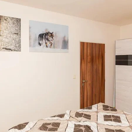 Smrek Martina Apr.c.57 *