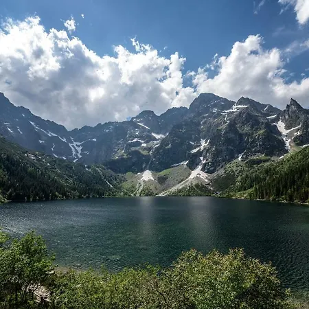 Smrek Martina Apr.c.57 شقة