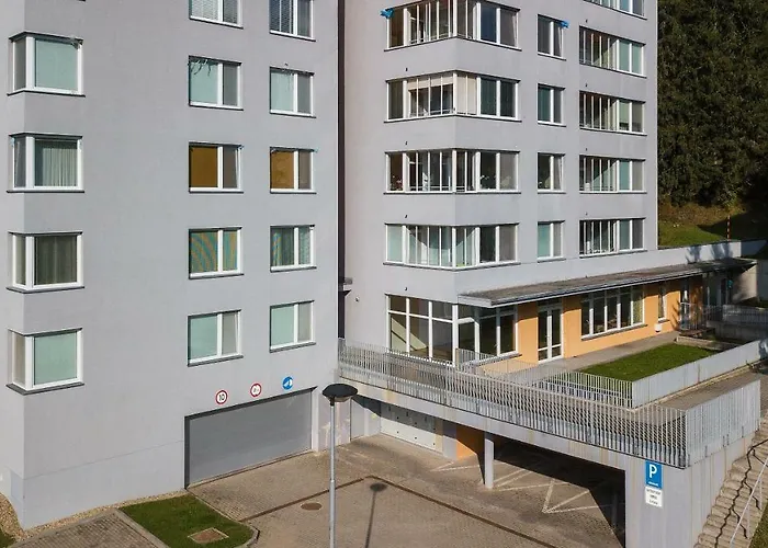 Smrek Martina Apr.c.57 Štrbské Pleso